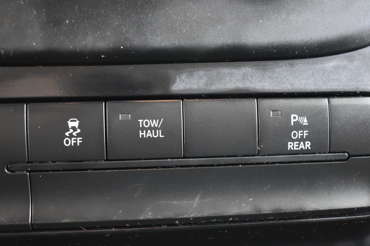 2022 Ram 1500 Classic Warlock Quad Cab 4x4 6'4" Box