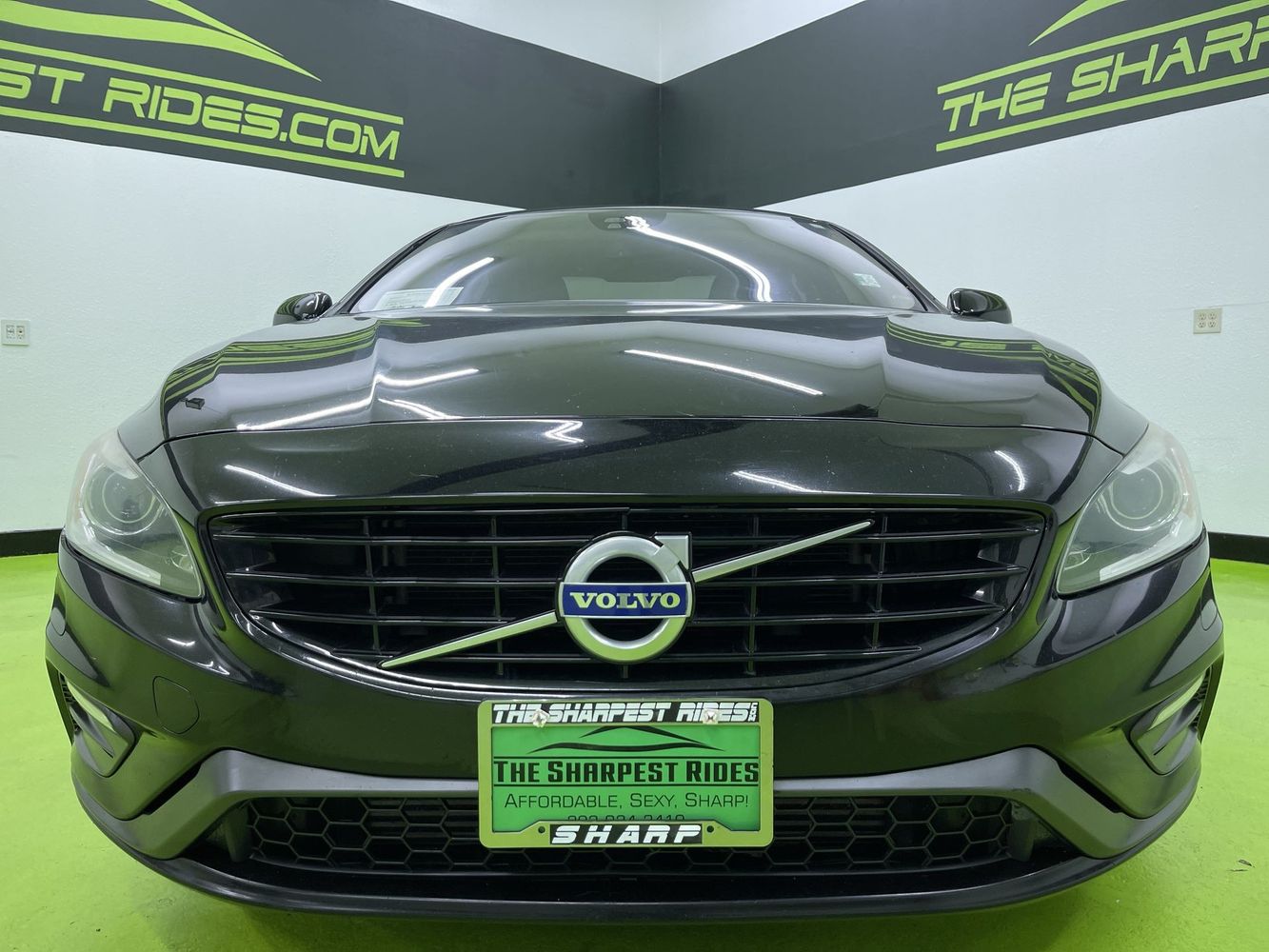 2017 Volvo S60 T5 Dynamic photo 3