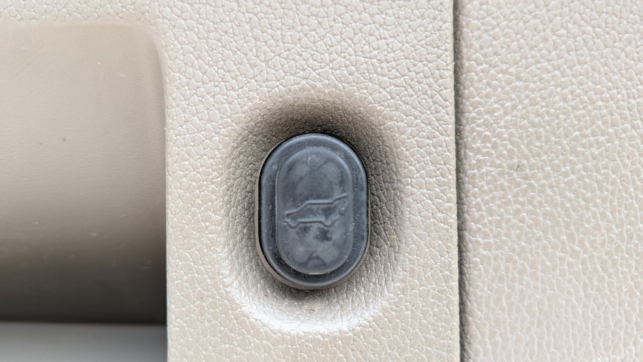 2016 Chevrolet Tahoe LT - Photo 13