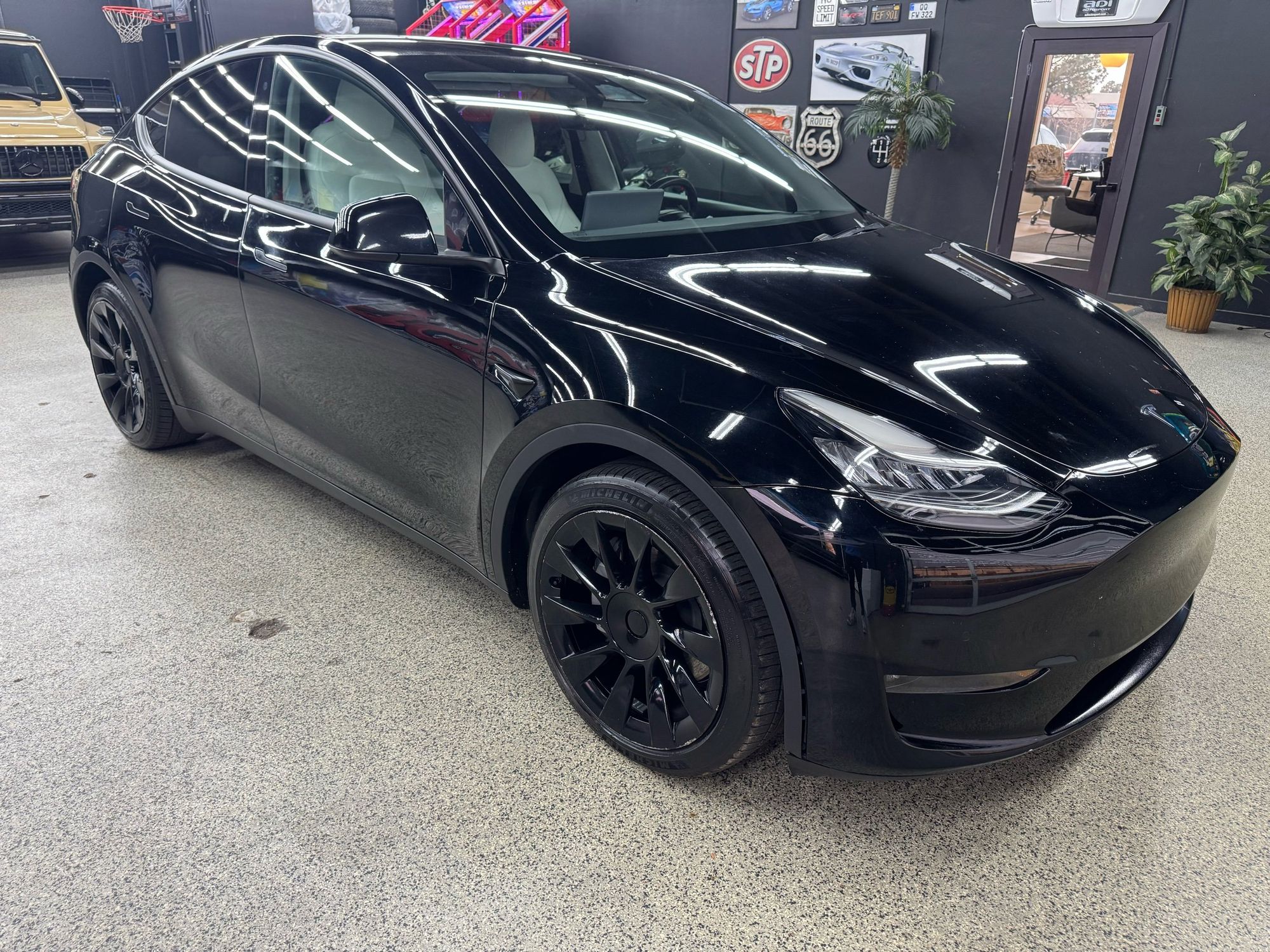 Image of 2021 Tesla Model Y Long Range Dual Motor All-Wheel Drive