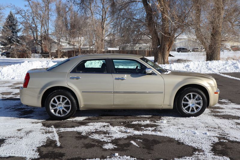 2010 Chrysler 300 Limitednull