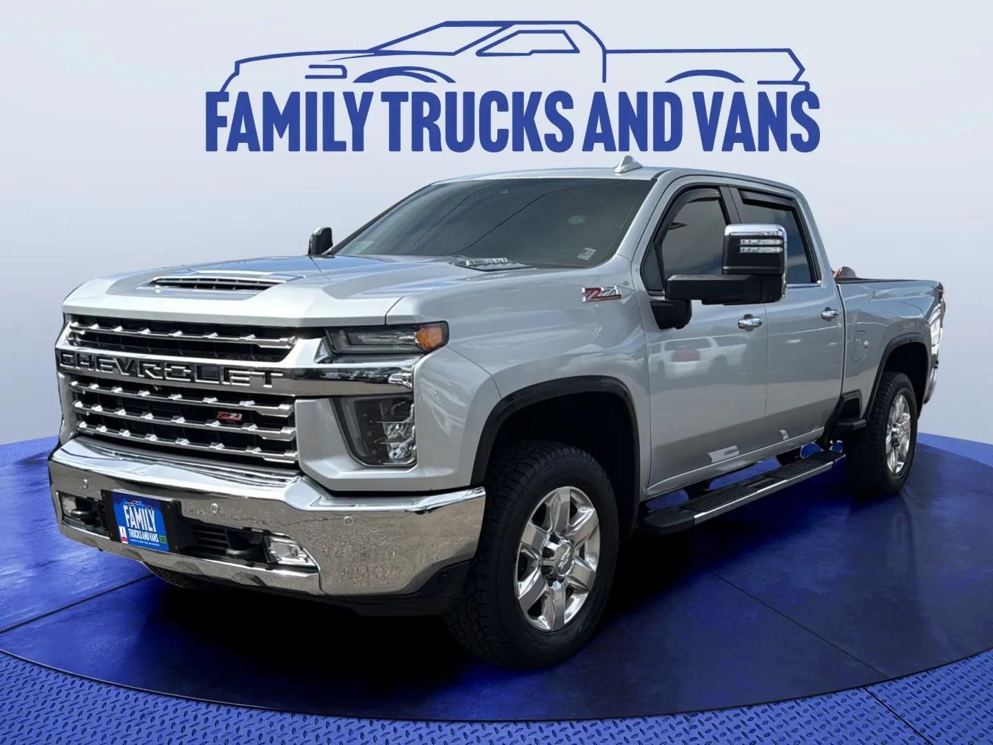 2020 Chevrolet Silverado HD LTZ 4WD Crew Cab Standard Box's photo