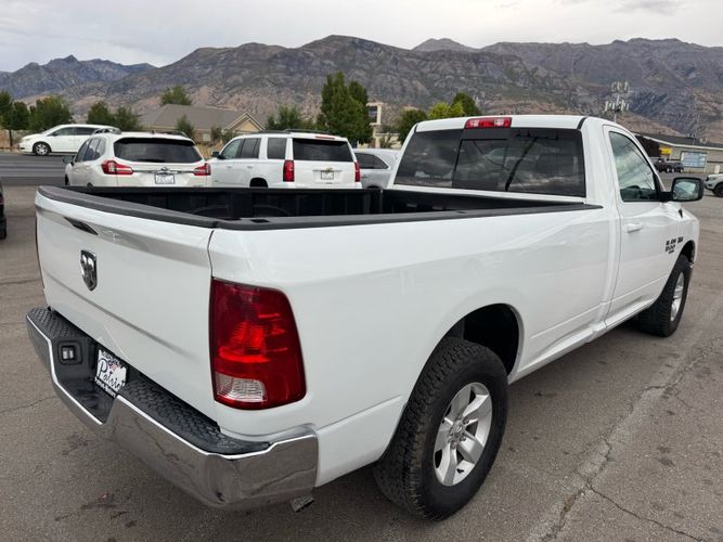 2019 Ram 1500 Classic SLT photo 5