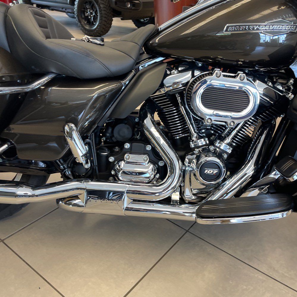 2021 Harley-Davidson Touring 21