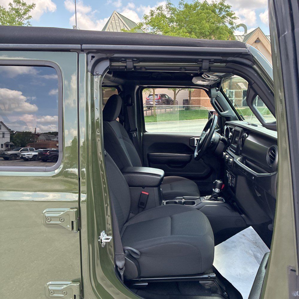 2023 Jeep Wrangler 4xe 23