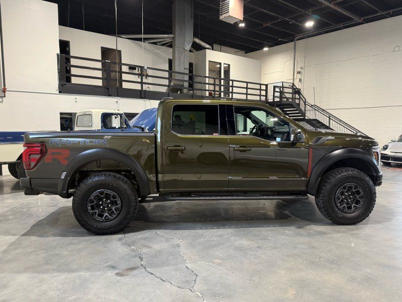 2026 Ford F-150 Raptor R, photo 6