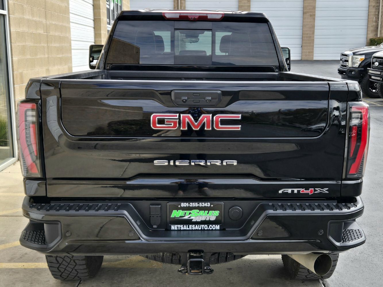2025 Gmc Sierra HD AT4X photo 3