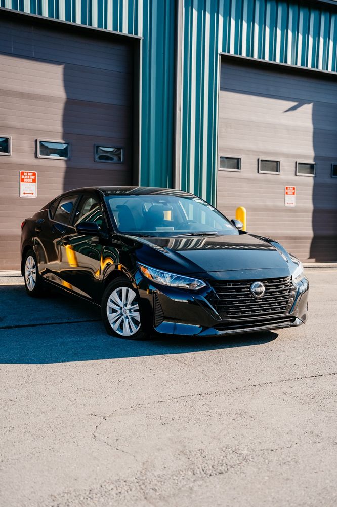 2024 Nissan Sentra S's photo
