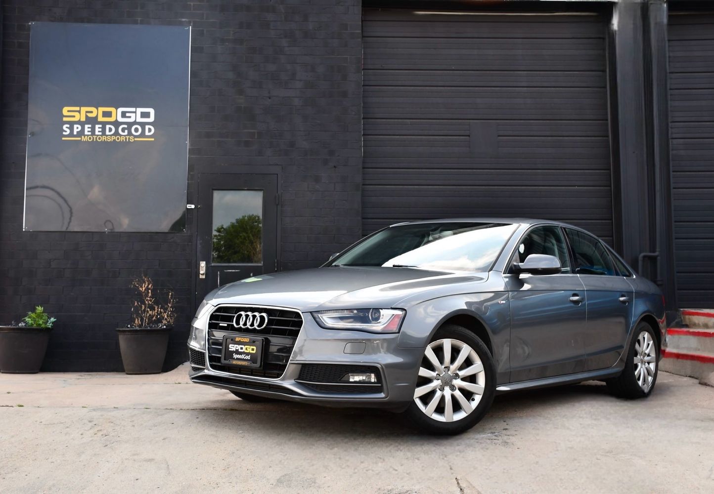 2015 Audi A4 2.0T quattro tiptronic Premium's photo