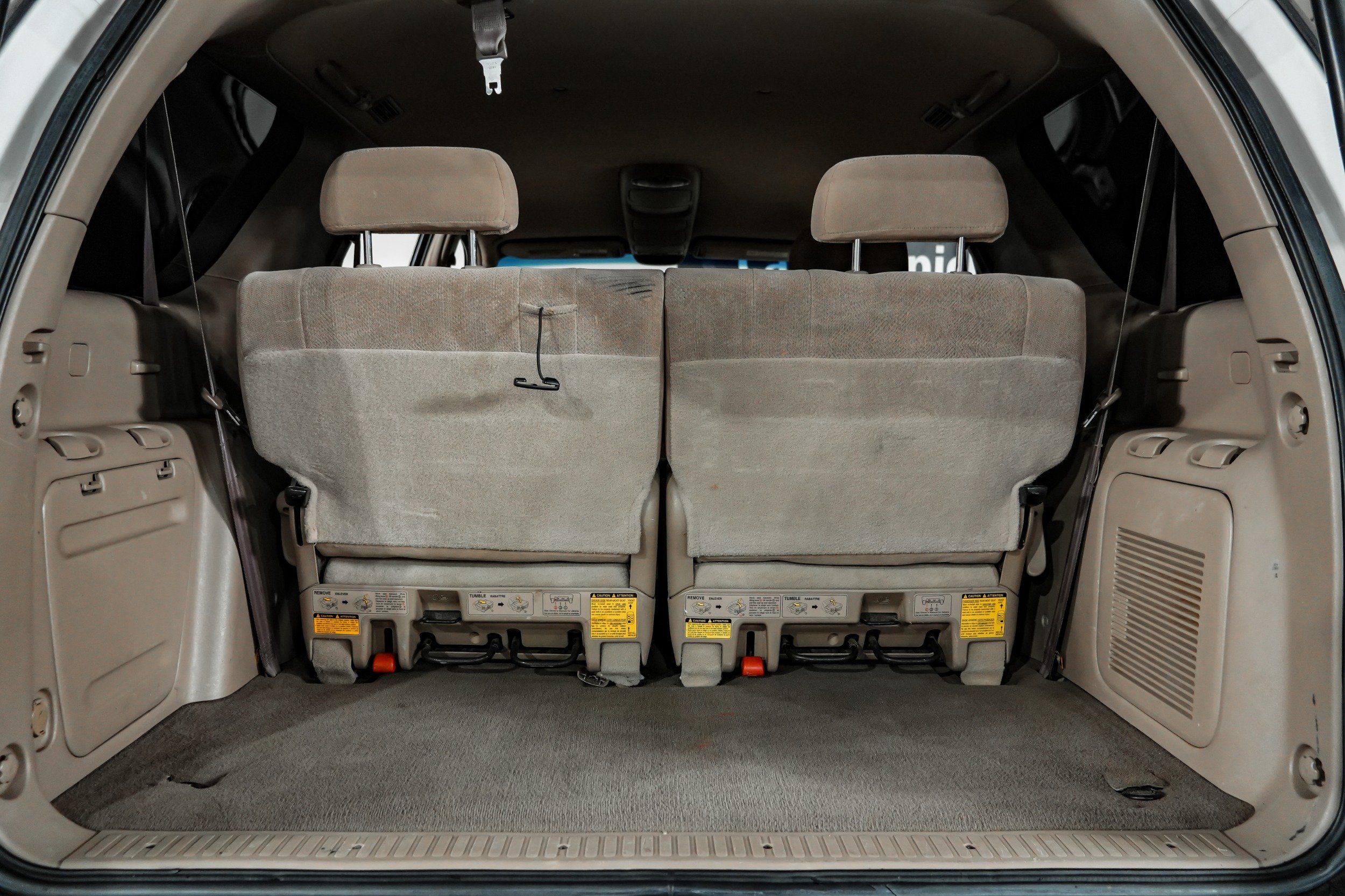 2004 Toyota Sequoia SR5 - Photo 48