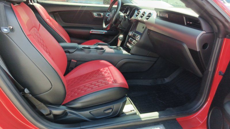 2022 Ford Mustang GT photo 10