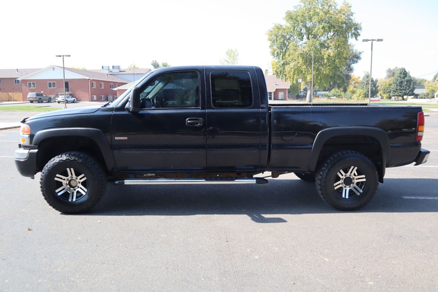 2005 GMC Sierra 2500HD SLE | Victory Motors of Colorado