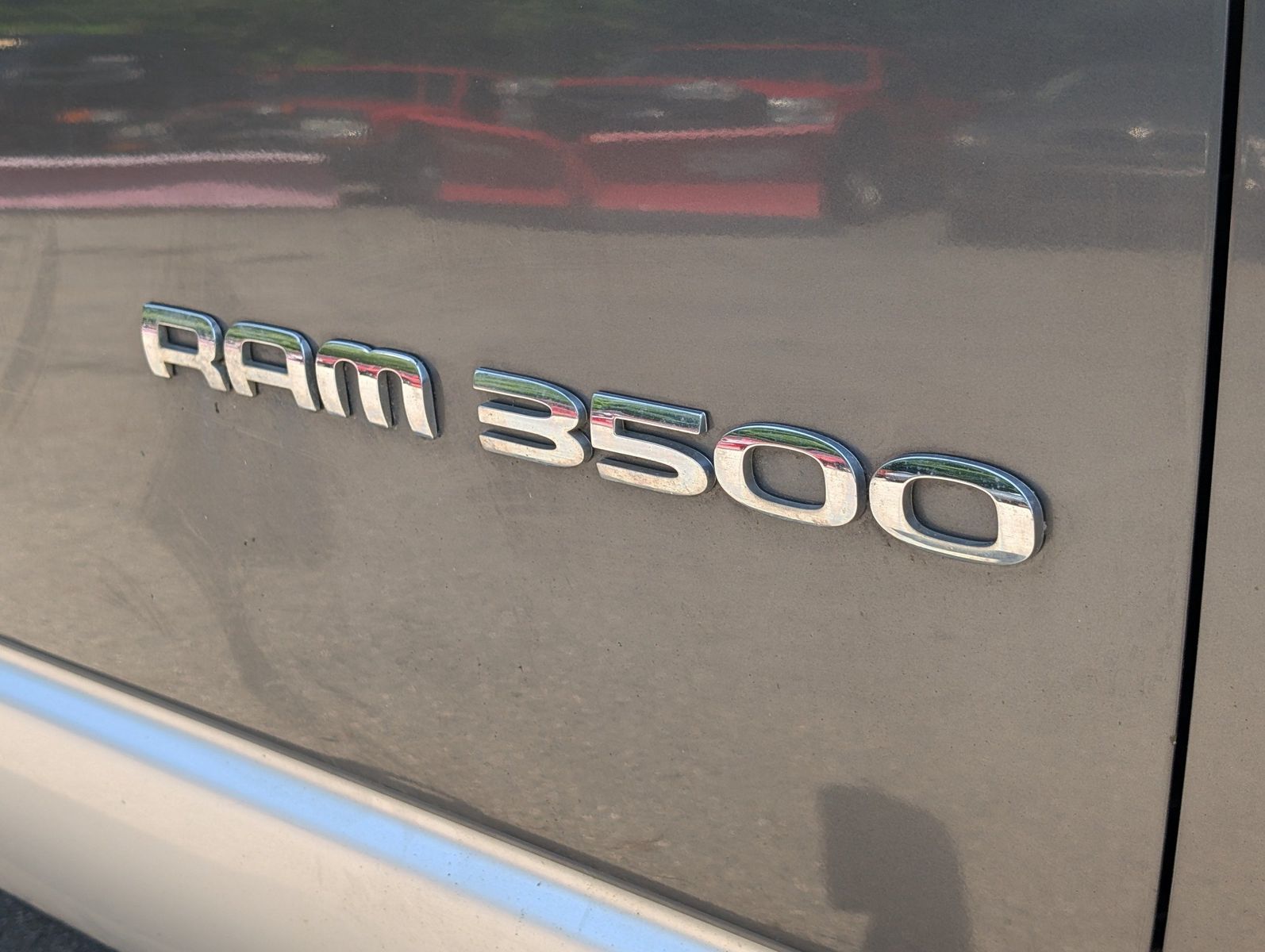 2004 Dodge Ram 3500 17