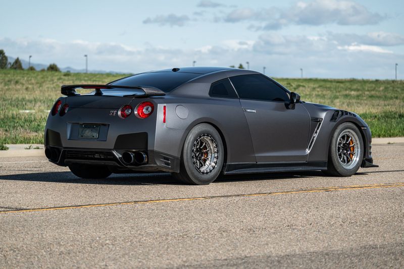 2013 Nissan GT-R | Auto Trends