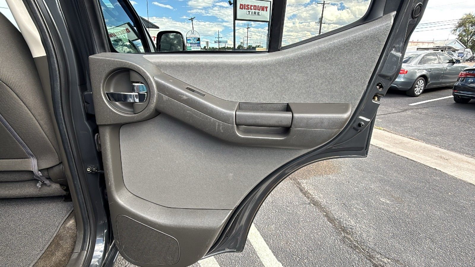 2012 Nissan Xterra S - Photo 15
