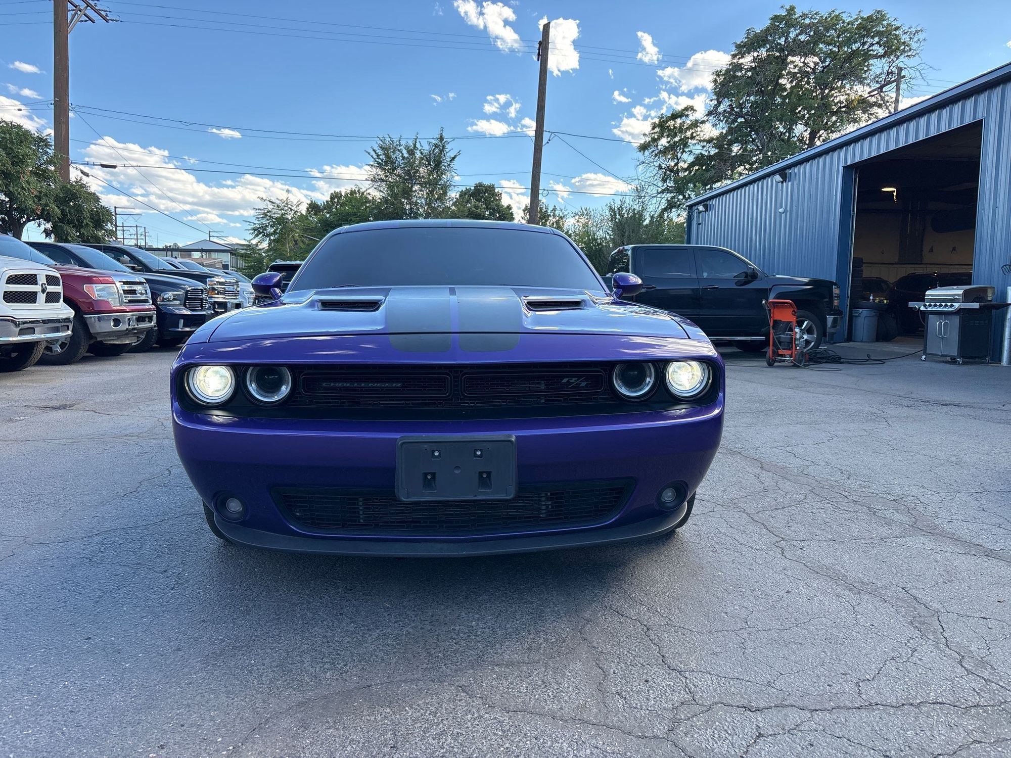 2016 Dodge Challenger SXT Plus photo 2