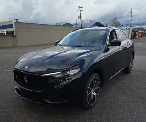 2017 Maserati Levante Base's photo