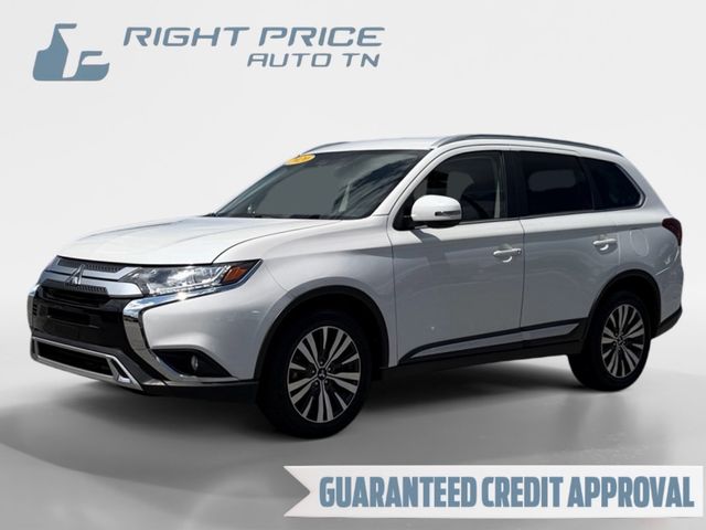 White 2020 Mitsubishi Outlander SUV / Crossover Front-Wheel Drive Continuously Variable Transmission