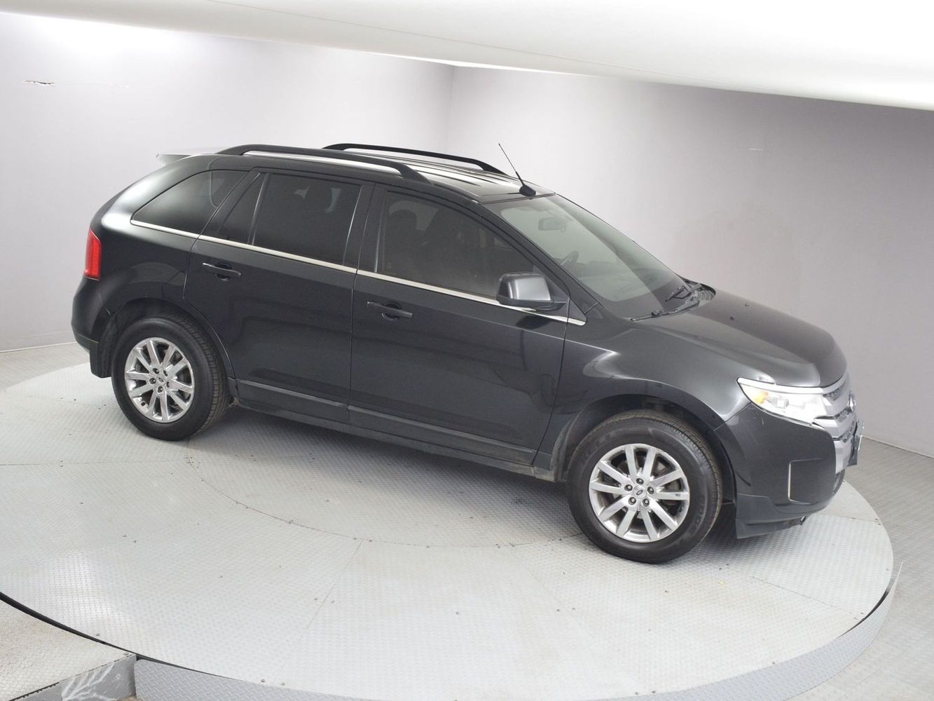 2011 Ford Edge Limited photo 2