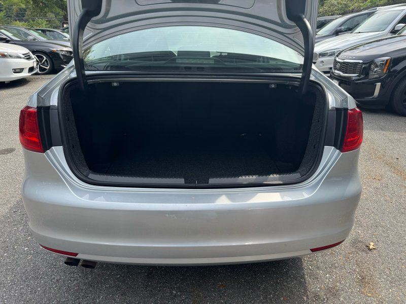 2013 Volkswagen Jetta SE photo 15