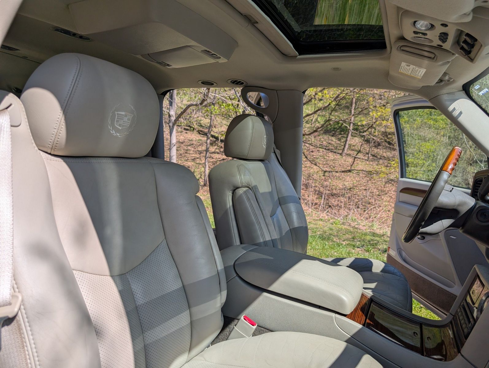 2004 Cadillac Escalade ESV 66