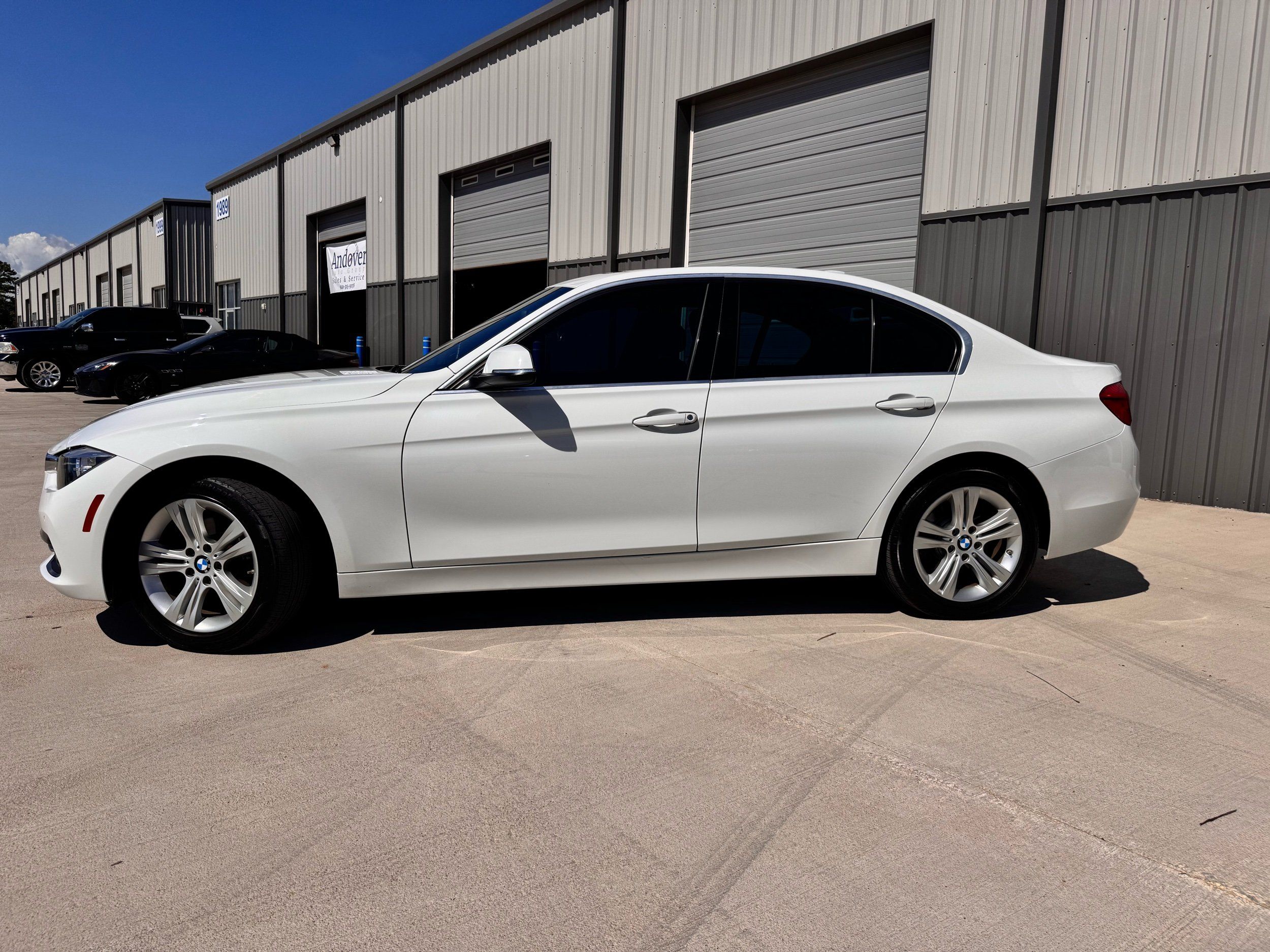 2017 Bmw 330i xDrive photo 3