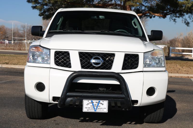 2007 Nissan Titan Photos