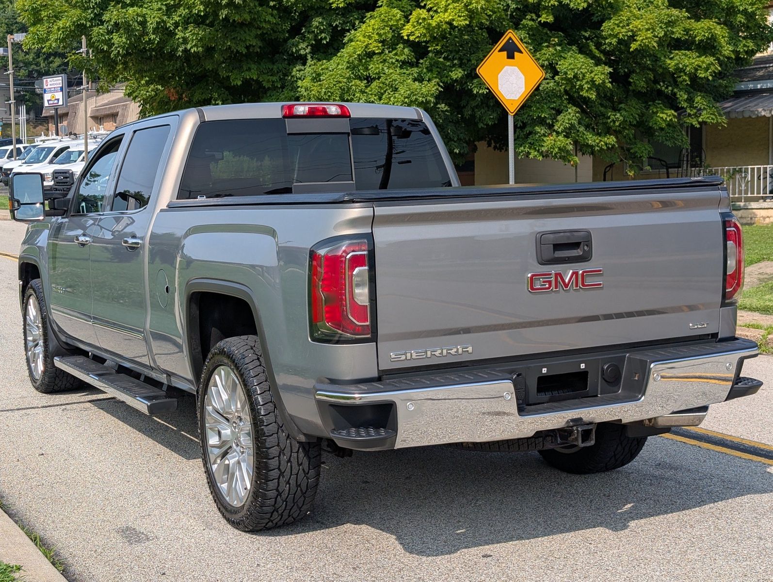 2017 GMC Sierra 1500 8
