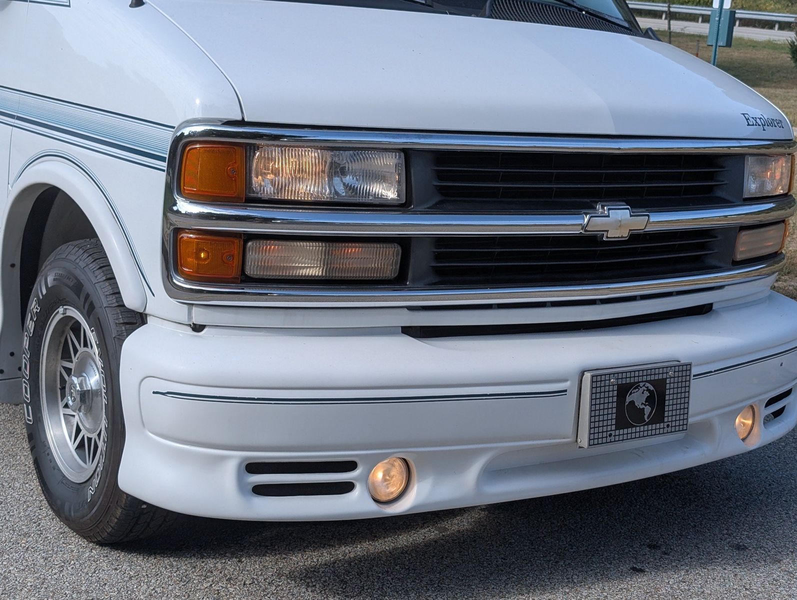 1997 Chevrolet Express G1500 13
