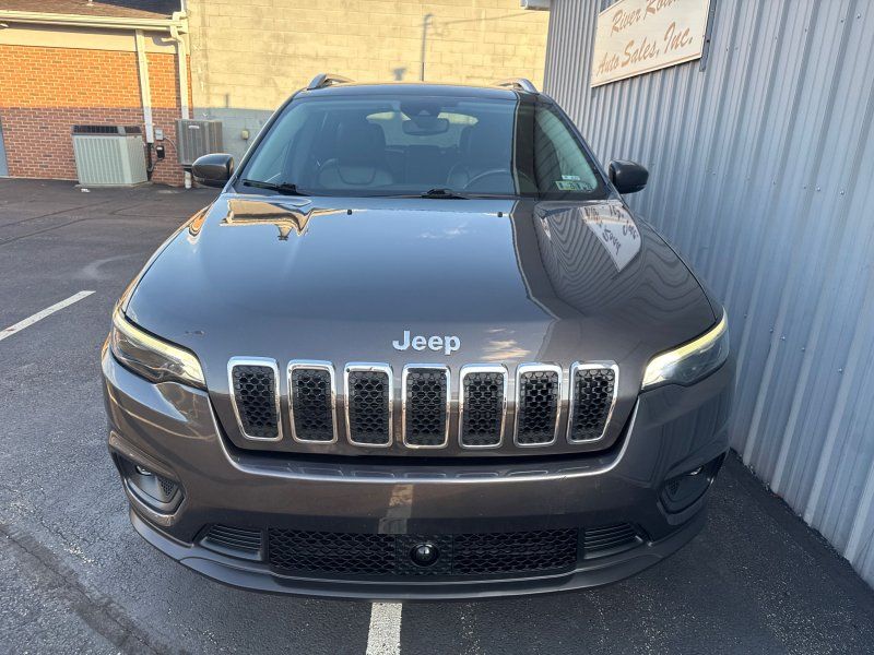 2021 Jeep Cherokee Latitude photo 2