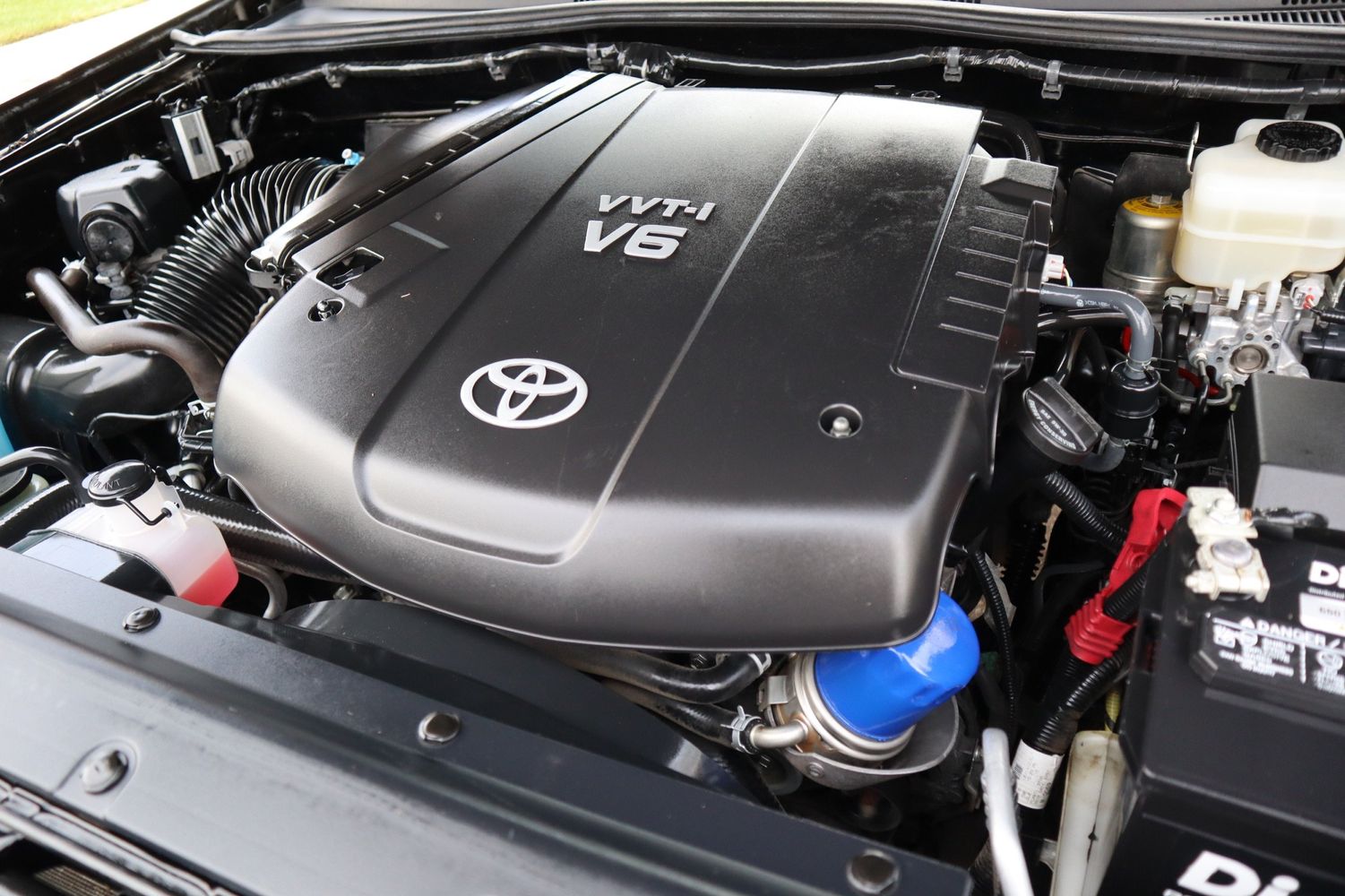 2013 Toyota Tacoma V6 | Victory Motors of Colorado