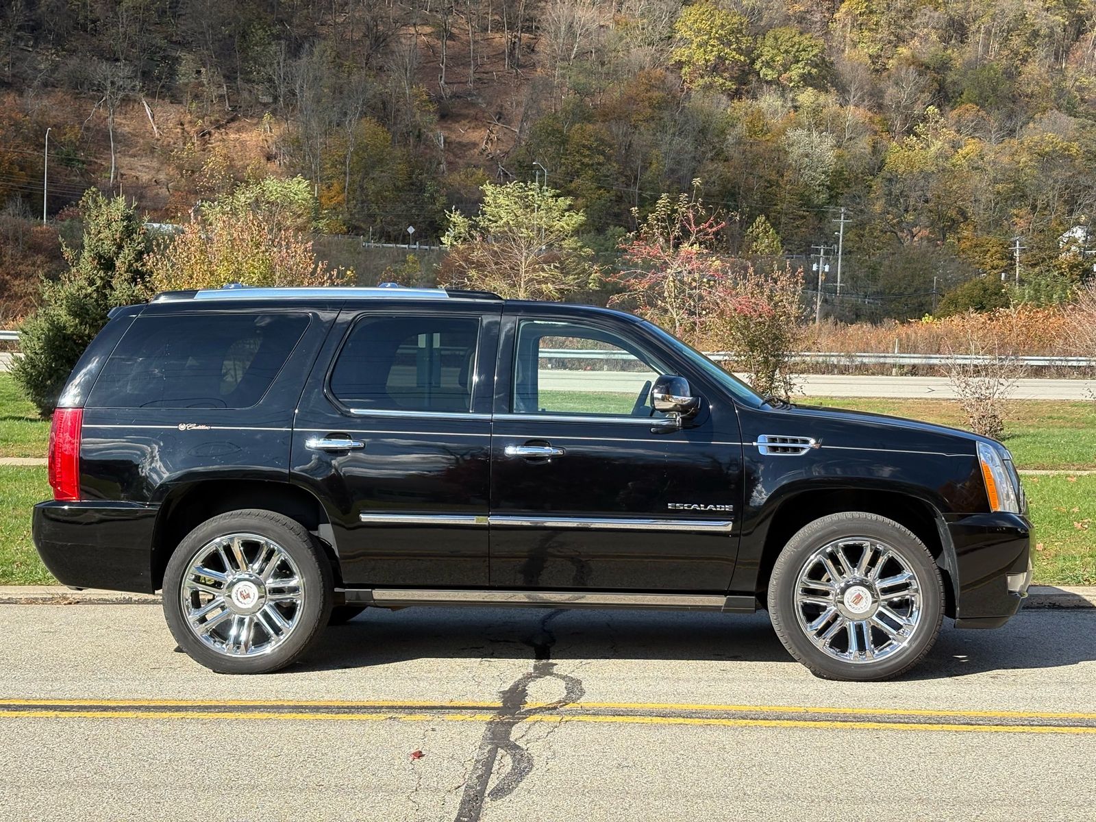 2014 Cadillac Escalade 4
