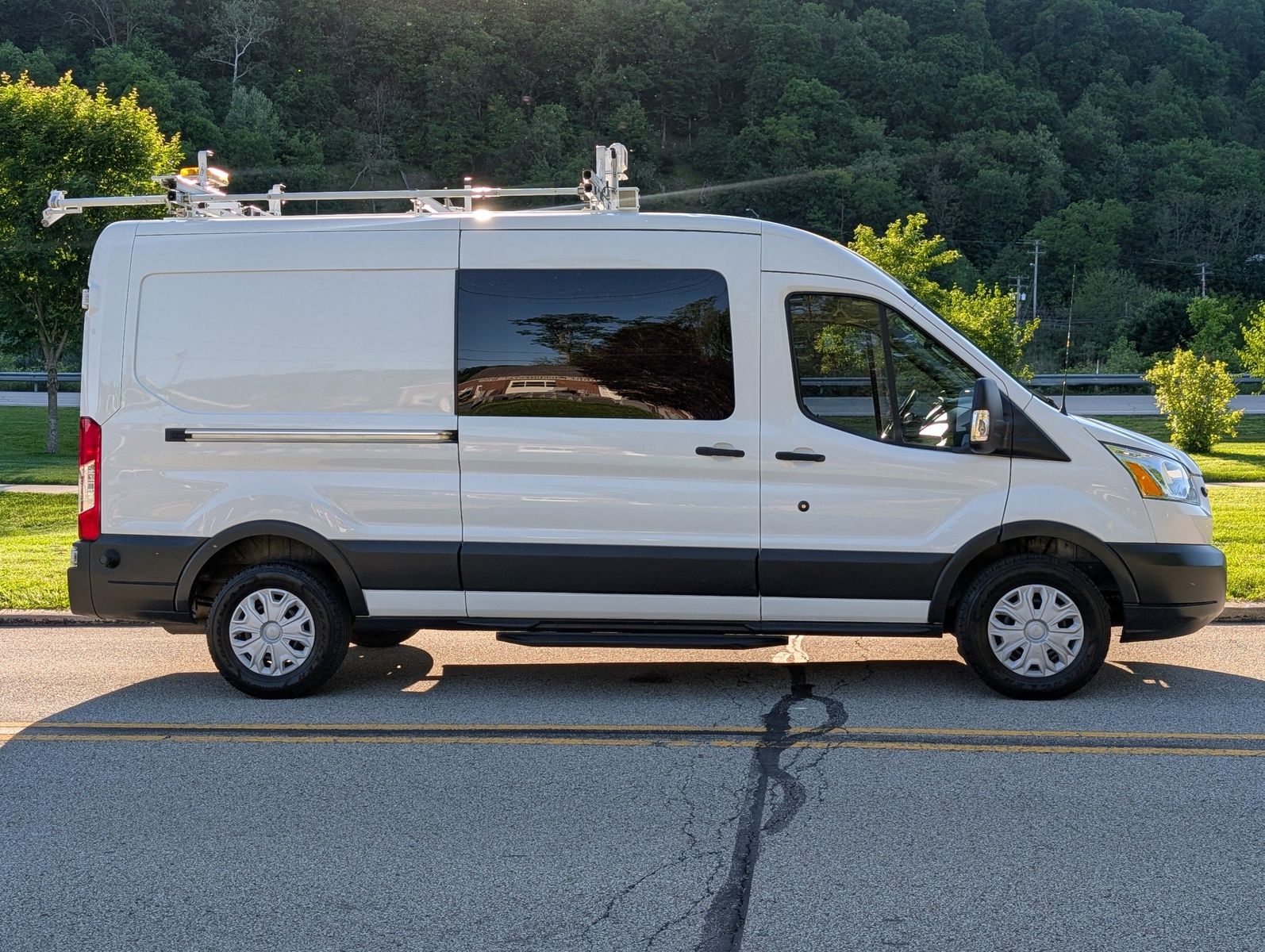 2017 Ford Transit-250 4