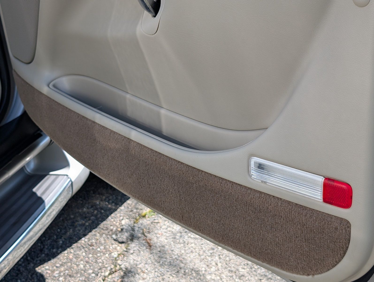 2004 Cadillac Escalade ESV 131