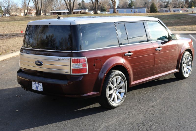 2009 Ford Flex Photos