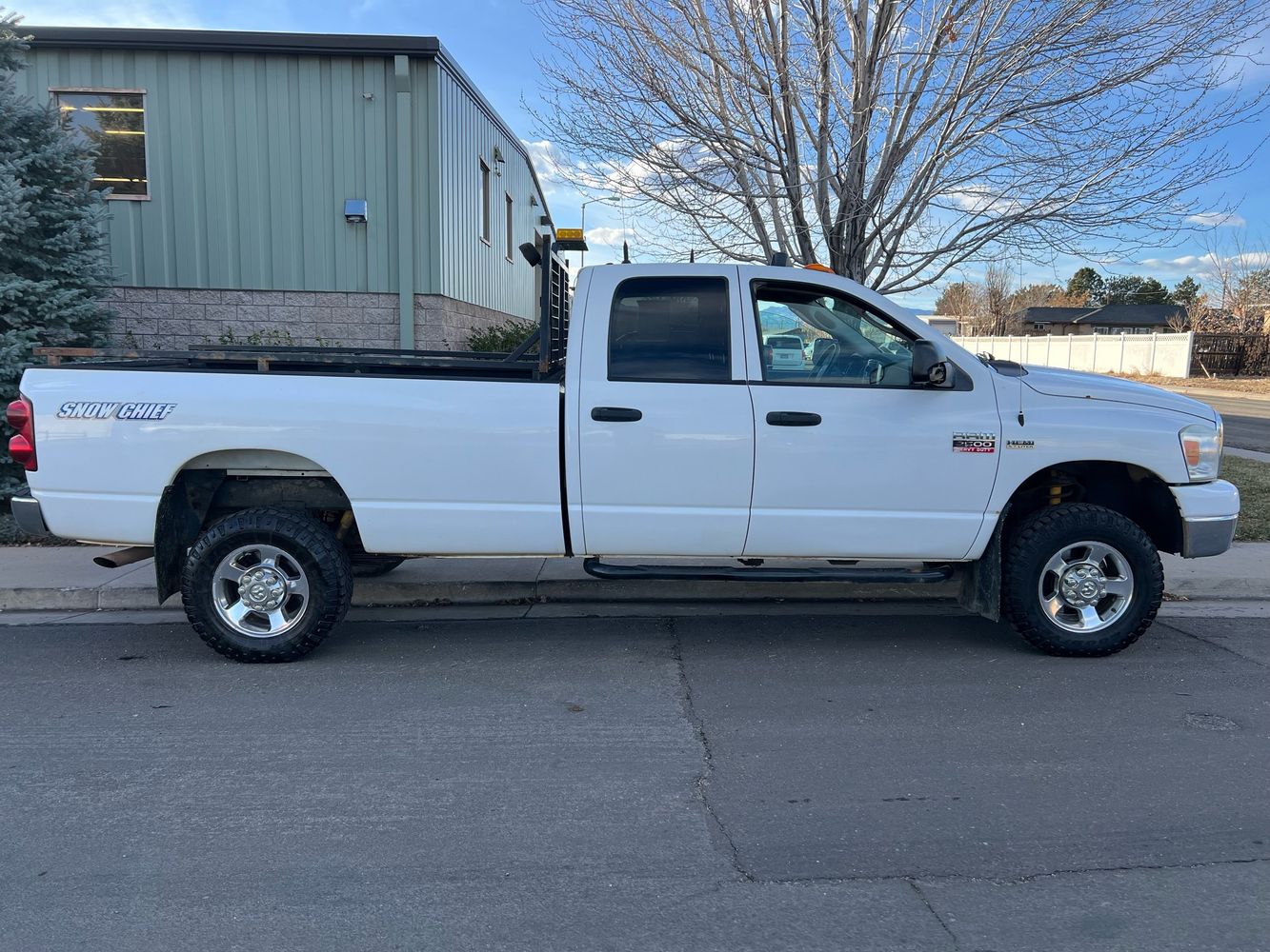 2009 Dodge Ram 2500 Pickup SLT photo 6