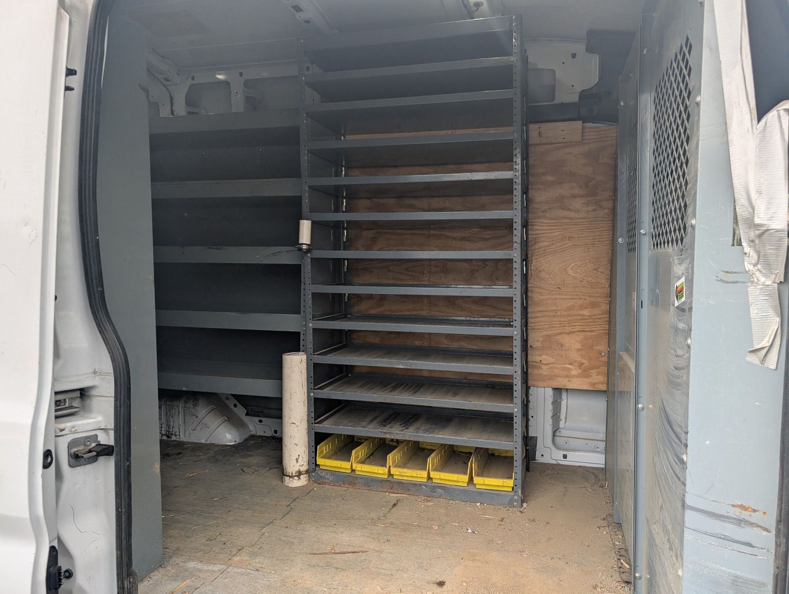 2018 Ford Transit-350 24