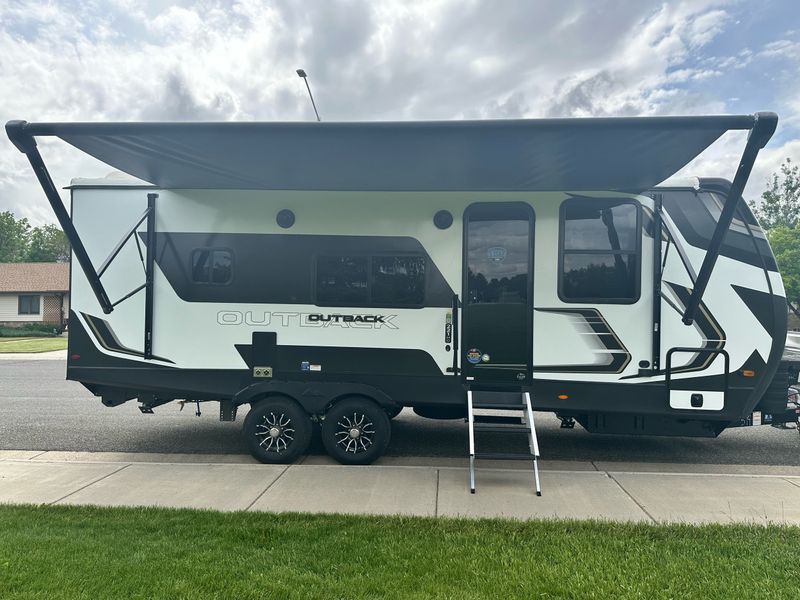 2025 Keystone Outback