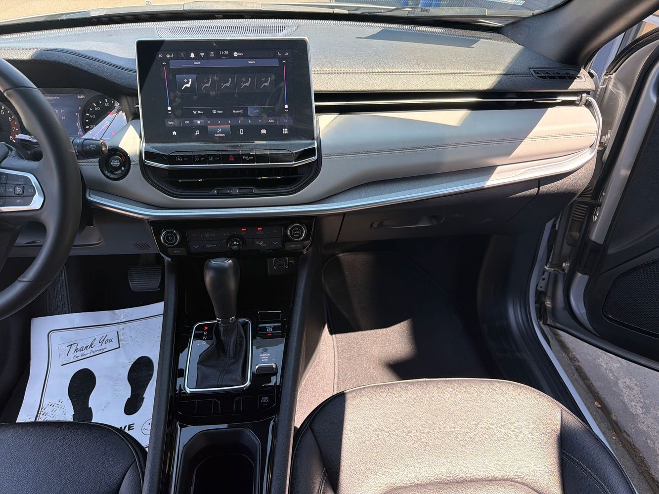 2025 Jeep Compass Limited - Photo 22