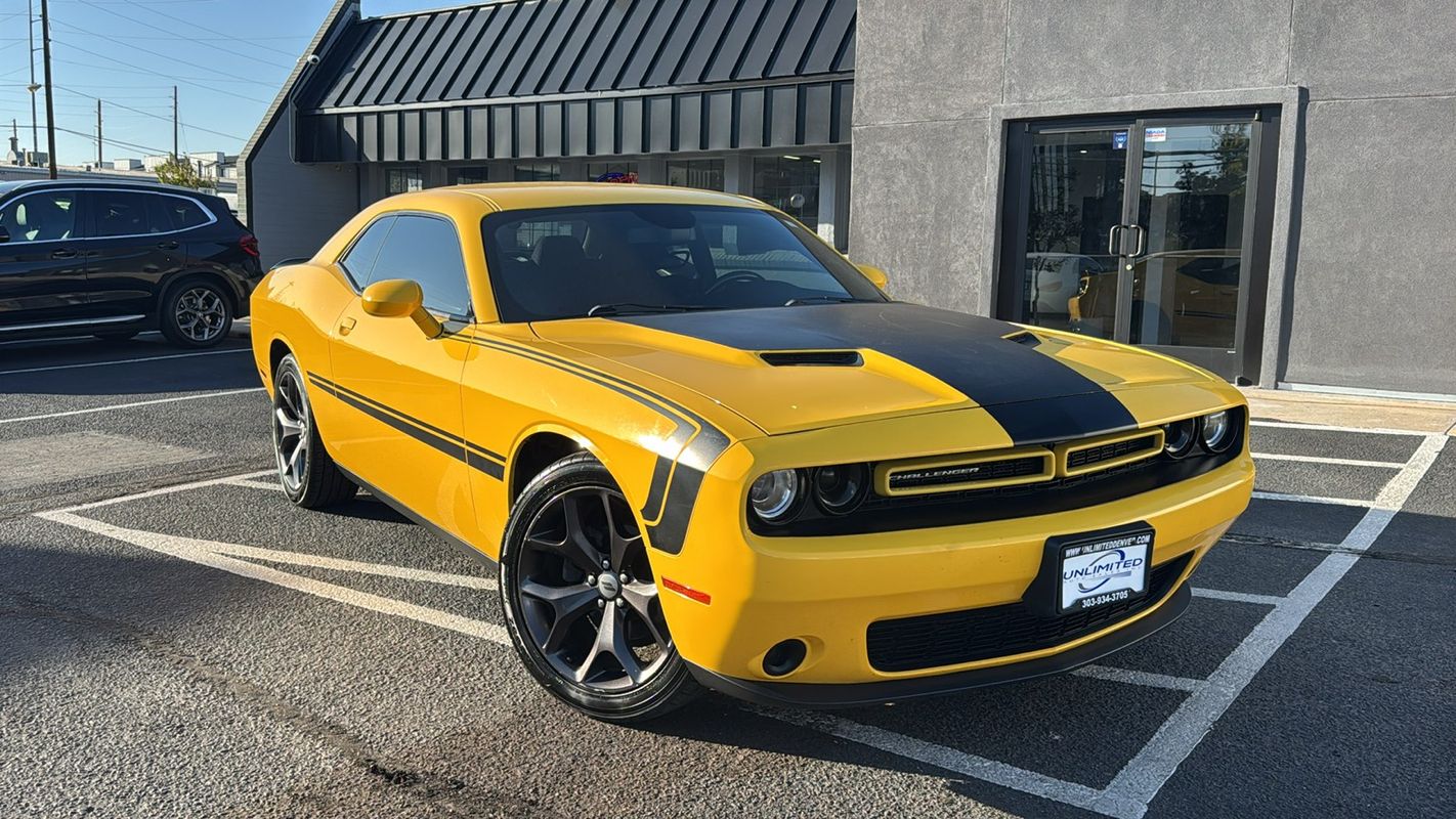2017 Dodge Challenger SXT