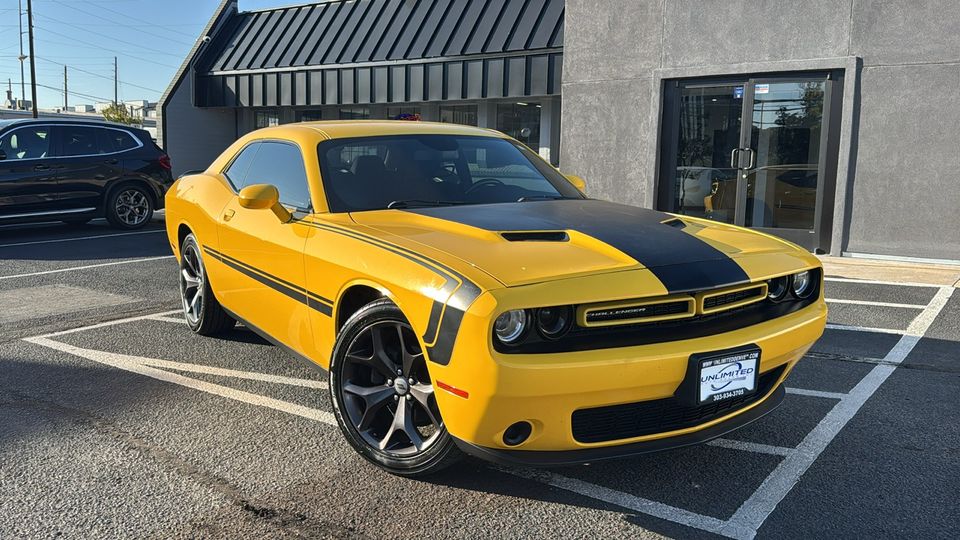 2017 Dodge Challenger SXT