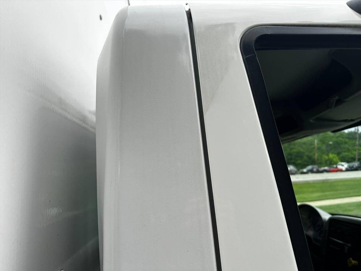 2019 International DuraStar 4300 90