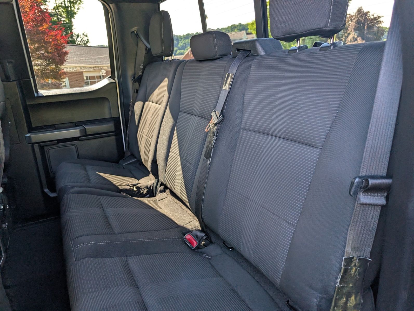 2015 Ford F-150 64
