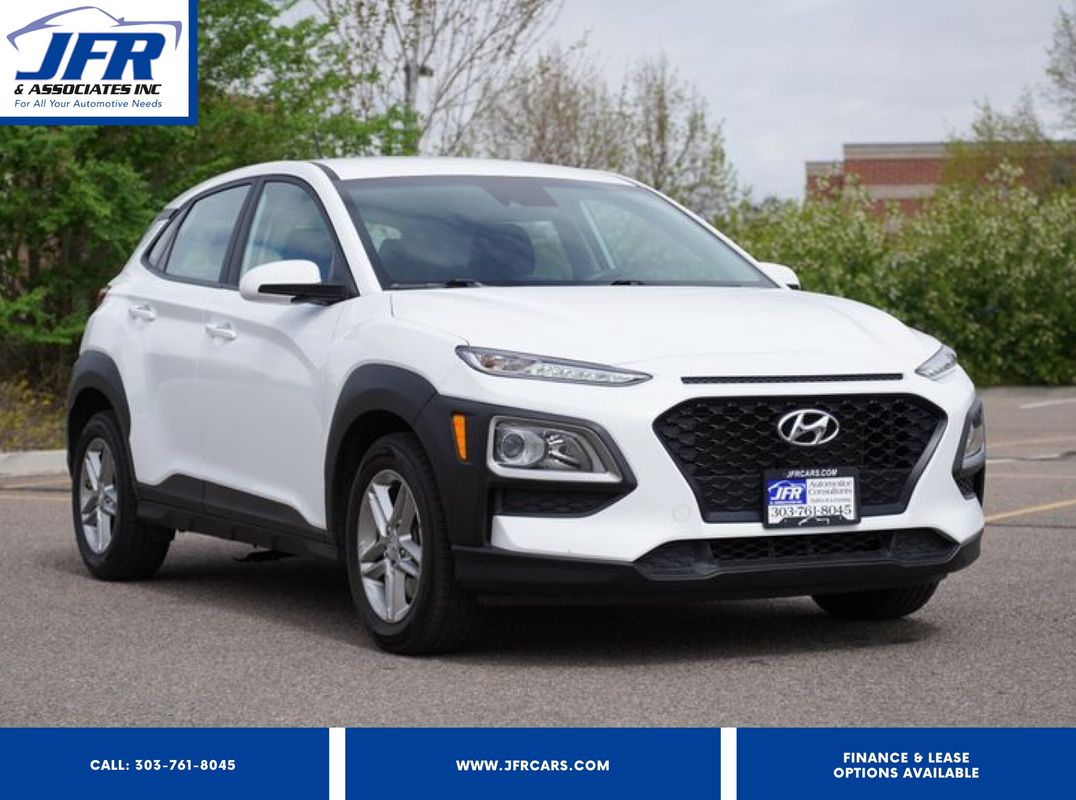 White 2021 Hyundai Kona SE AWD SUV / Crossover All-Wheel Drive 6-Speed Automatic