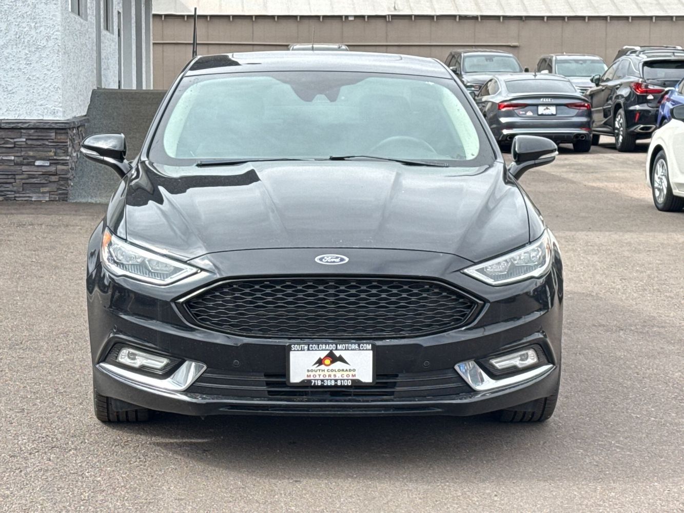 2017 Ford Fusion Titanium photo 2