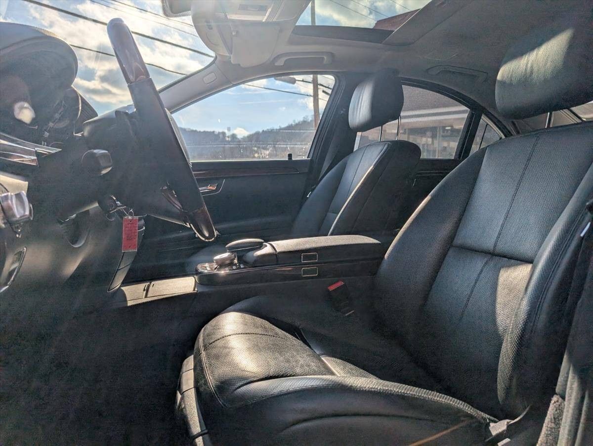 2009 Mercedes-Benz S-Class 35