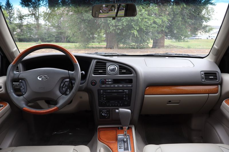 2002 INFINITI QX4 | Victory Motors of Colorado