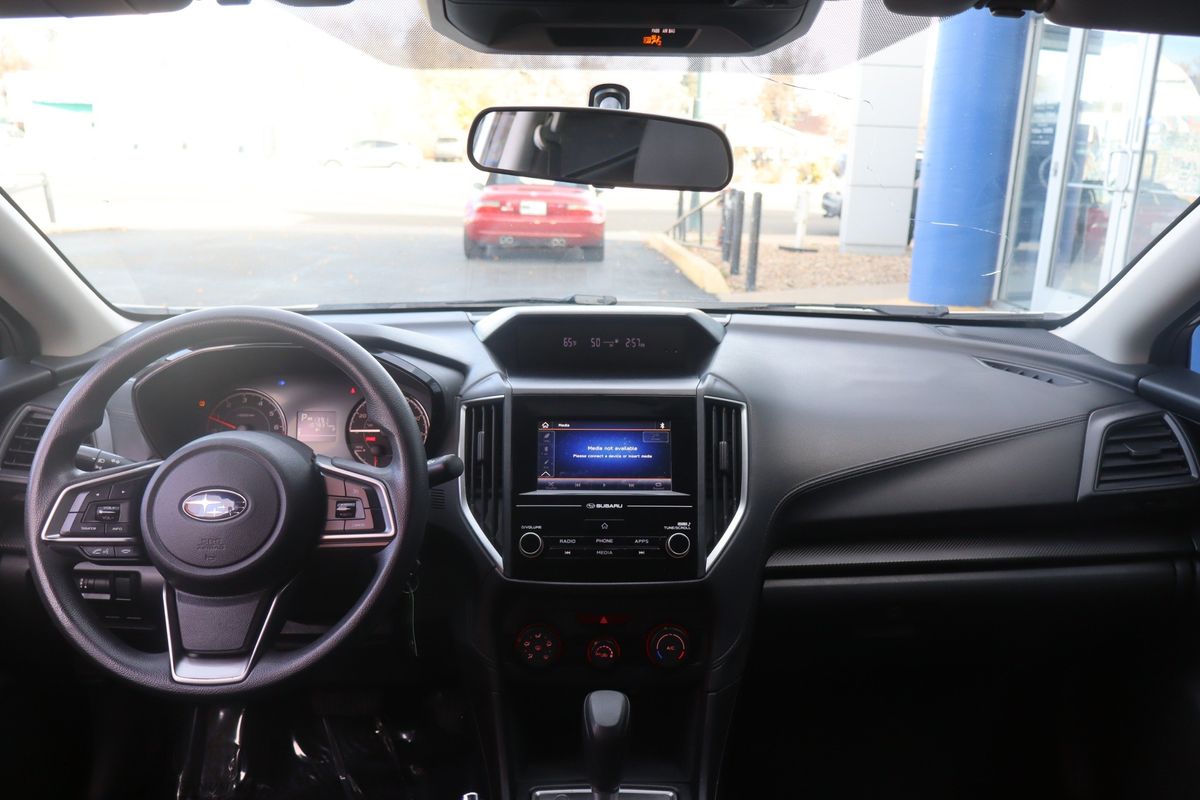 2019 Subaru Impreza 2.0i