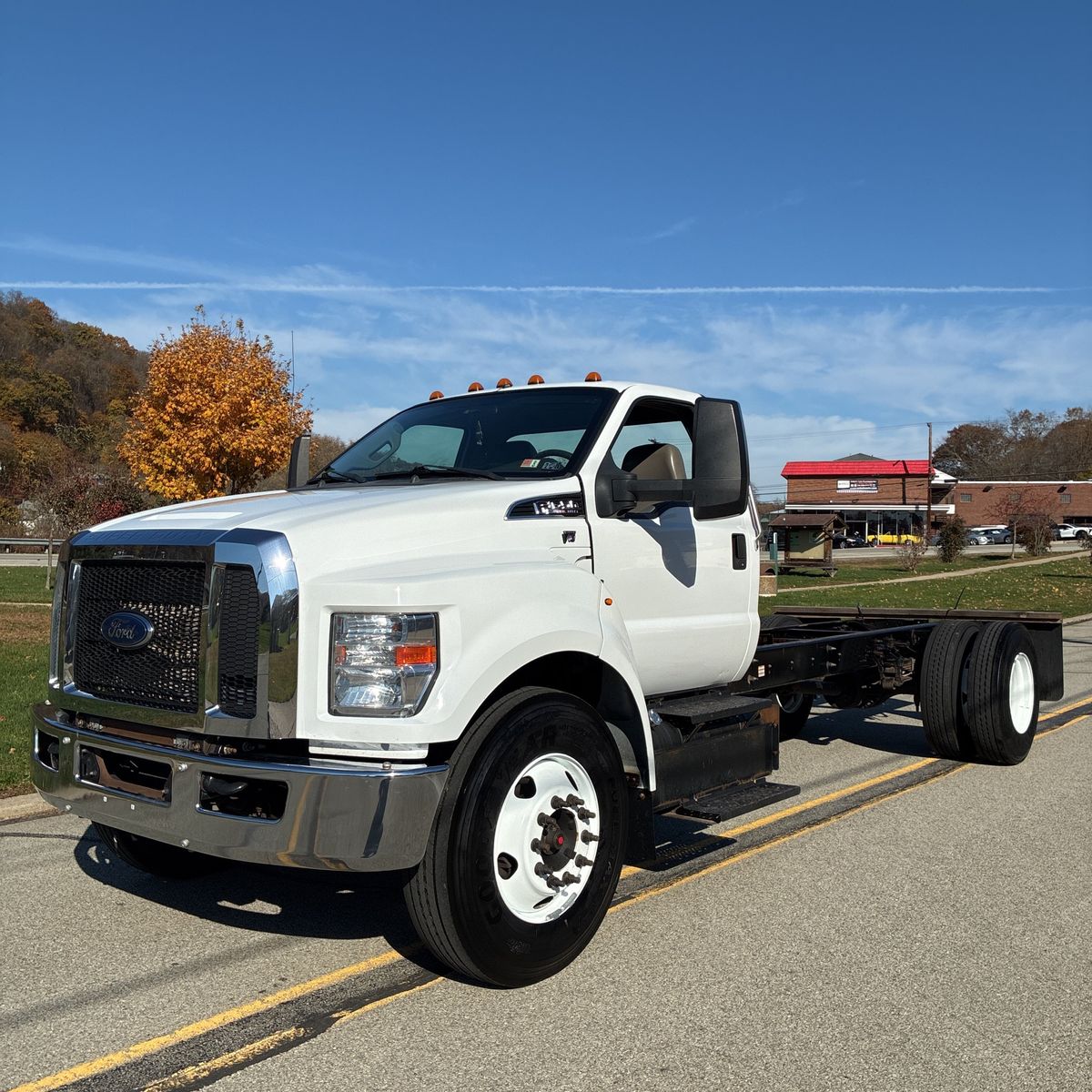2019 Ford F-650 16