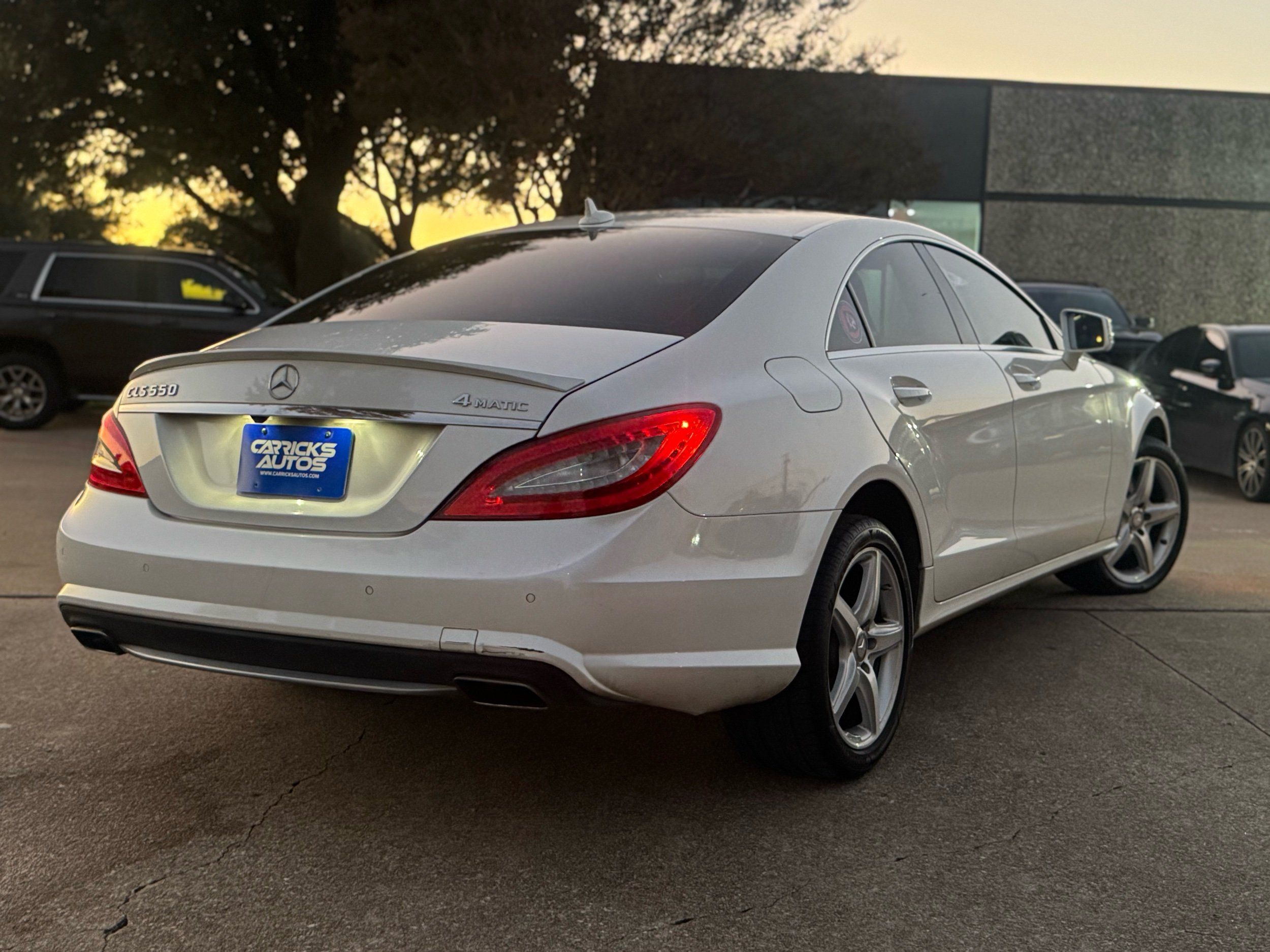 2014 Mercedes Benz CLS 550 4MATIC photo 2